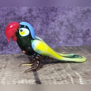 Fine Quality Russian Hand Blown Lampwork  Glass Parrott Figurine